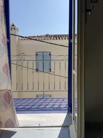 Old Harbor Apartments Σπέτσες Εξωτερικό φωτογραφία