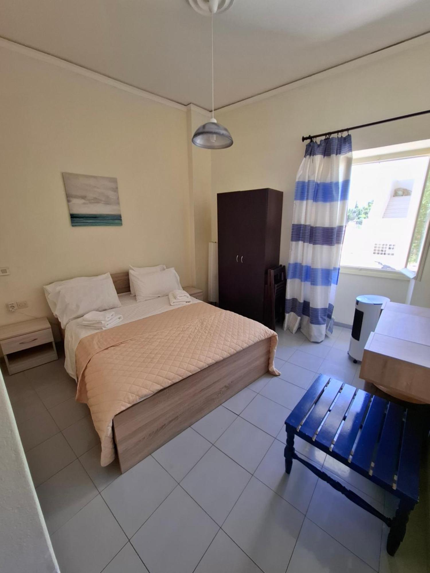 Old Harbor Apartments Σπέτσες Εξωτερικό φωτογραφία