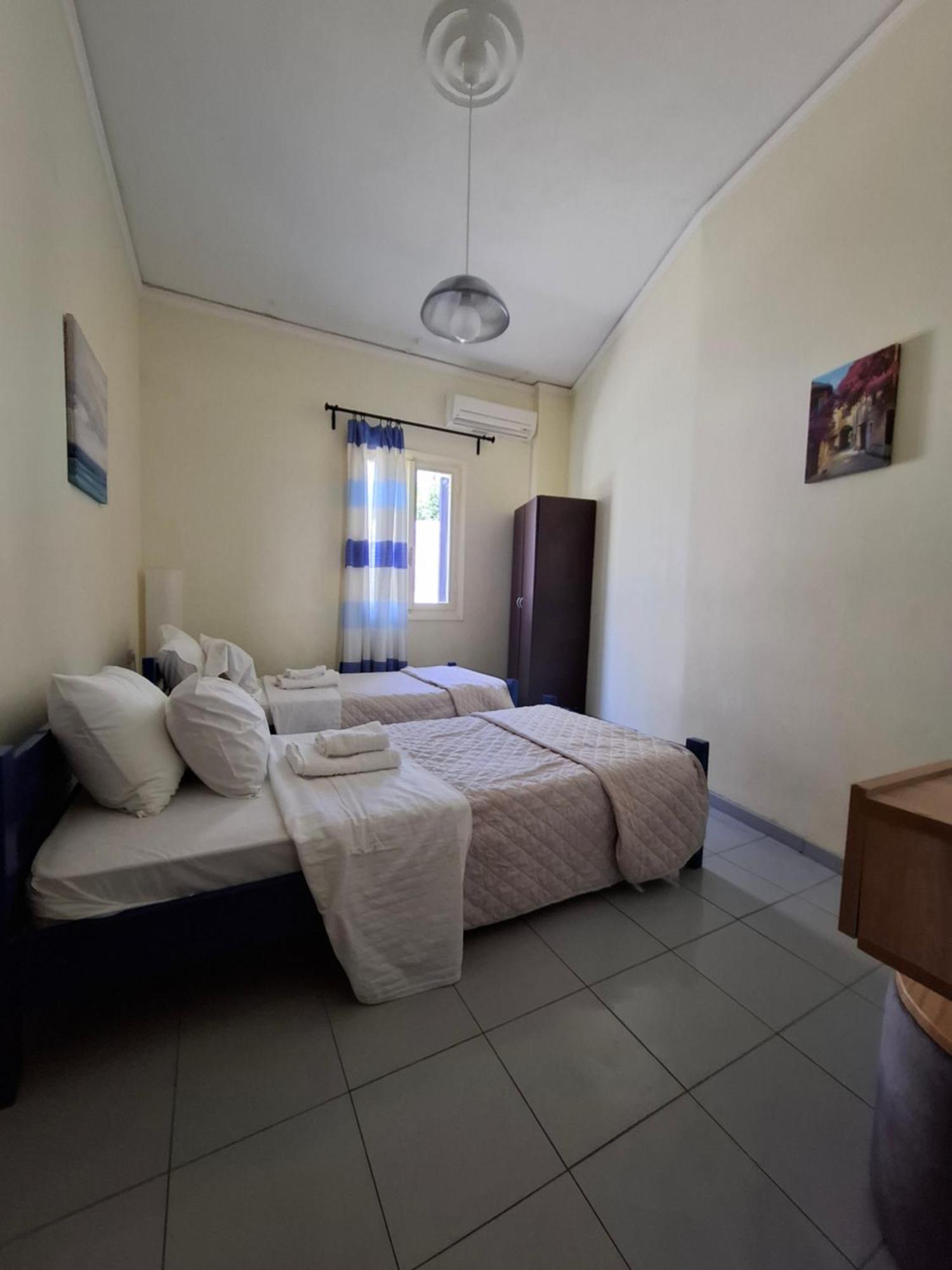 Old Harbor Apartments Σπέτσες Εξωτερικό φωτογραφία