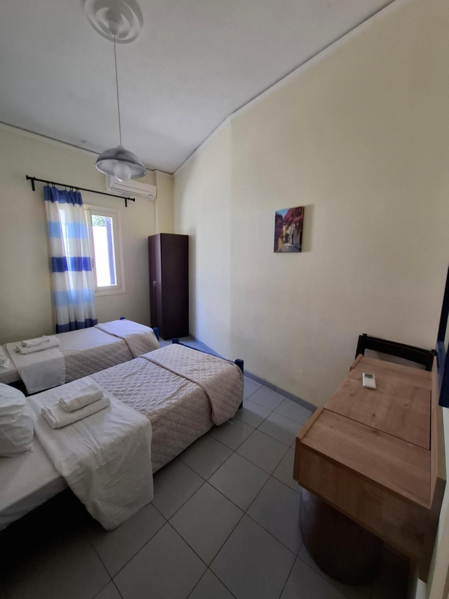 Old Harbor Apartments Σπέτσες Εξωτερικό φωτογραφία