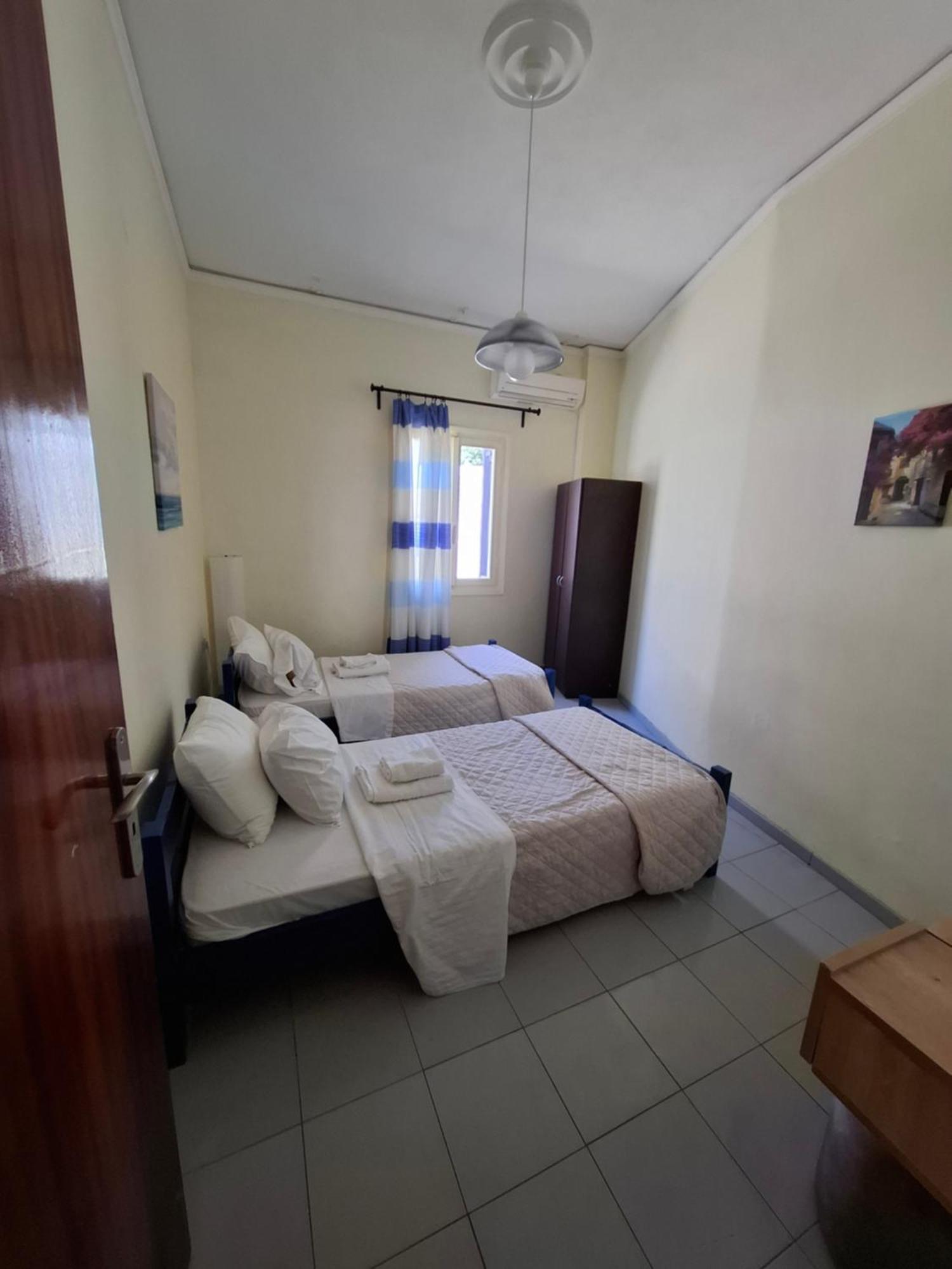 Old Harbor Apartments Σπέτσες Εξωτερικό φωτογραφία