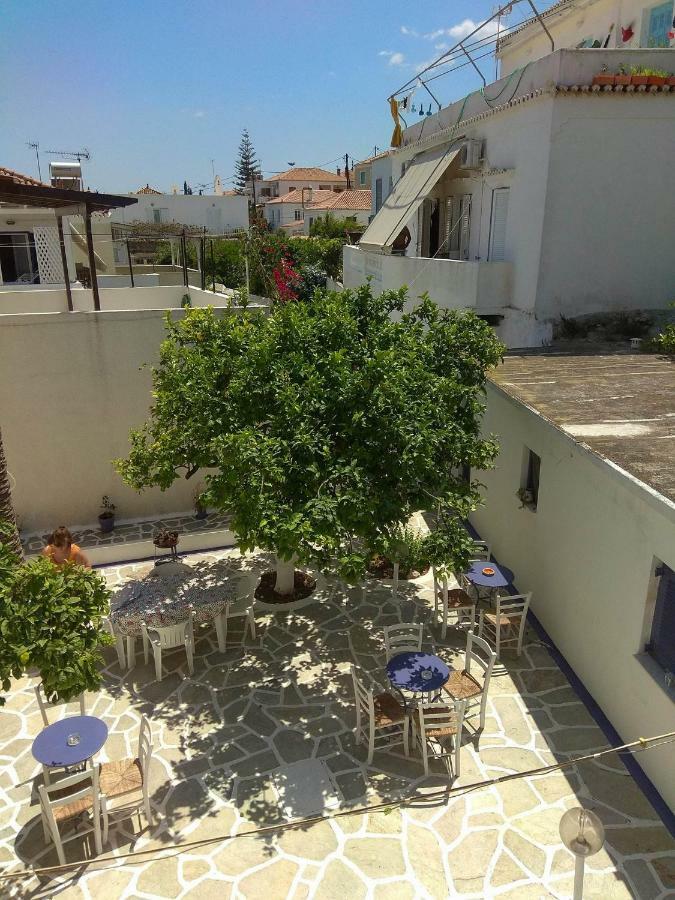 Old Harbor Apartments Σπέτσες Εξωτερικό φωτογραφία